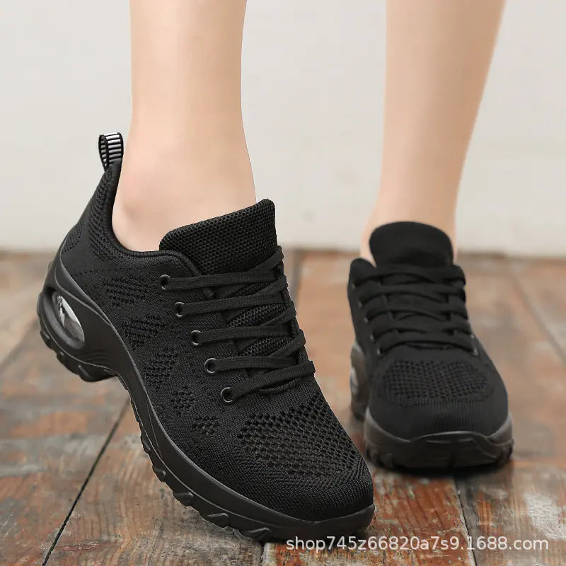 Black Yang Liping Dance Shoes - Comfortable Mid-Heel