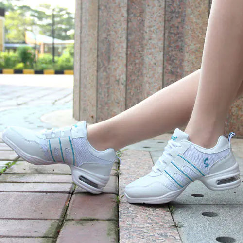 Breathable Mesh Mid-Heel Dance Shoes for Women