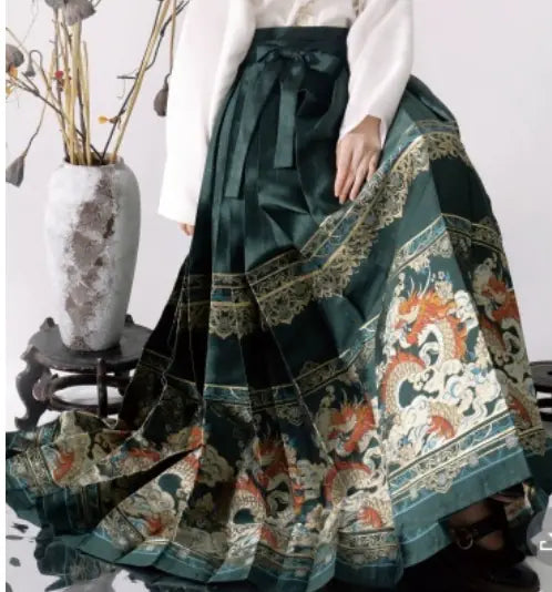 "Su Yu Hua Chang Dragon Dance Hanfu Skirt for Women"