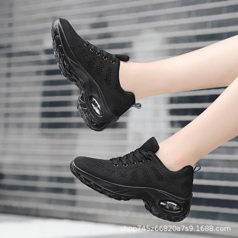 Black Yang Liping Dance Shoes - Comfortable Mid-Heel