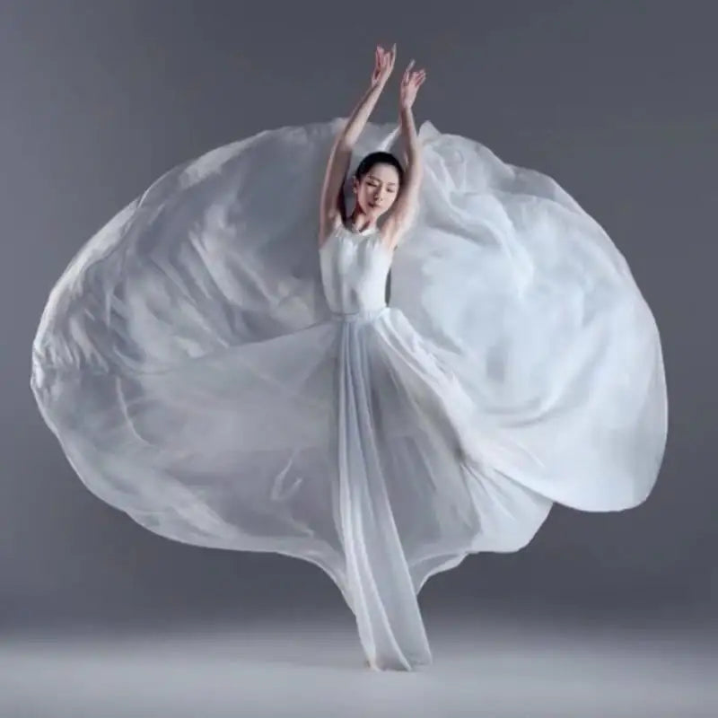 Elegant Classical Dance Costume with Half-Length Skirt